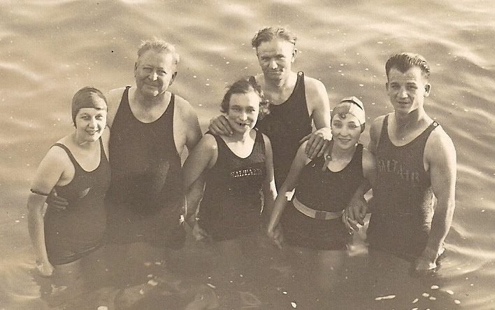 Needham Alta Needham Wm Needham Vada Bate Rulon Bate Carlton Needham