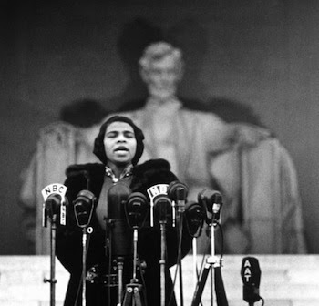 marian-anderson-sings-lincoln-memorial-1939